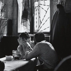 𝄞  تآقف على طرف الهدب ما تلمحك عيني .. تخيل ؟