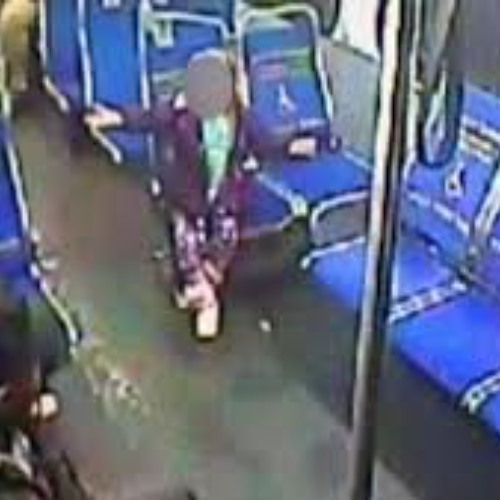 Stream FULL MENINA NO ONIBUS EM CASCAVEL 5X1 TIKTOK by Wawagu | Listen ...