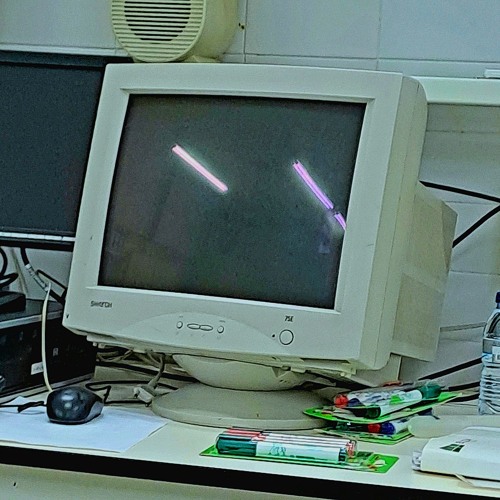 I LOVE COMPUTERS AND ROBOTS!!!