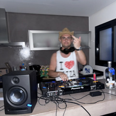 LONGHI - Weekend Madness 2.0