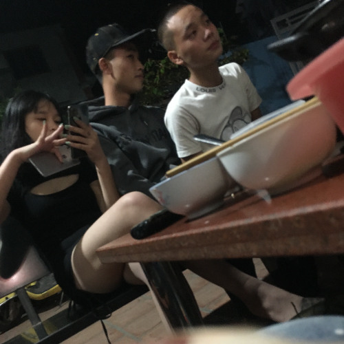 Tặng anh thắng thịnh kỉ..