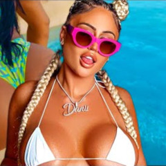 Tyga ft. Wiz Khalifa, Blueface - Baddie