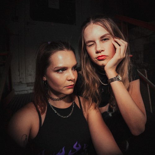 Nostalgic Vibes - Emove Closing Set