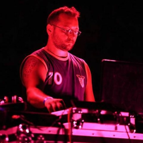 My dj set  ... Enjoy  💣 💣💣