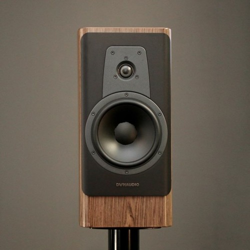 Dynaudio Contour 20 (Binaural Recording)