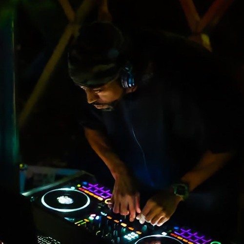 Mr.Wree Files Turn Up Tuesday Edition