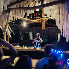 [blu:m] @ Garbicz Festival 2025 – Pulsing Progressive Trance (Buk Corner)