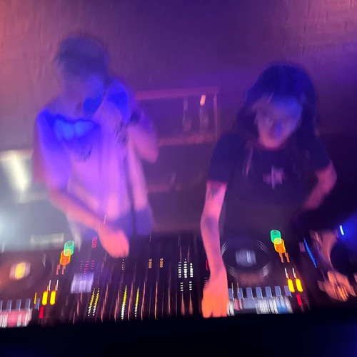 Tia Cousins b2b Matt Cowell - The Ransom Note Mix