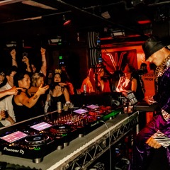 Doinks 'n Decks Vol. 1 - Halloween @ Bloom