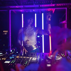 Copy of Live @ Never Sleep Again x Groovewell Kampout