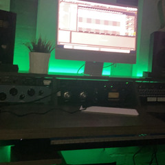 like a bell (feat.lilreeseyyy)
