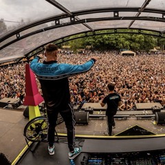 Complex - I Can Feel ( Rammeroni Live Edit)