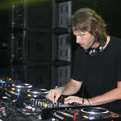 Hernan Cattaneo live @ Navidad, Space  (24.12.2000)-   part 1