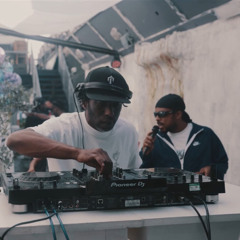 Bobby Noodlez & Benny Random | Aura In Motion