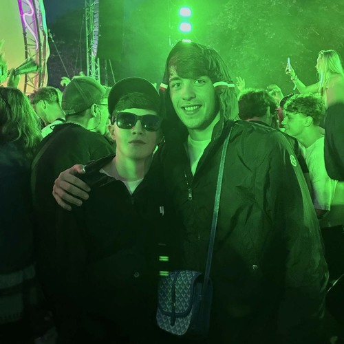 Cloonee - How Deep Are Your Dreams