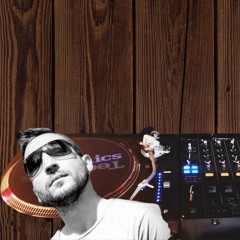 DJ Mixes & Live Recordings