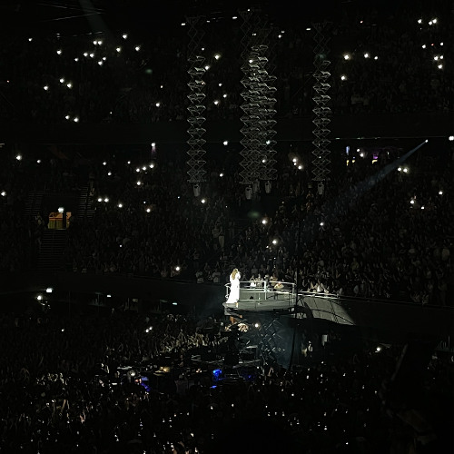 Tate McRae - Nostalgia (Live from Amsterdam) [2025]