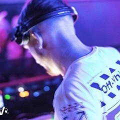 DEC DOYLE // WAEV MUSIK