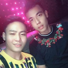 Nst 2020 - Em Ghe Minh Day - MinhTuan Mix