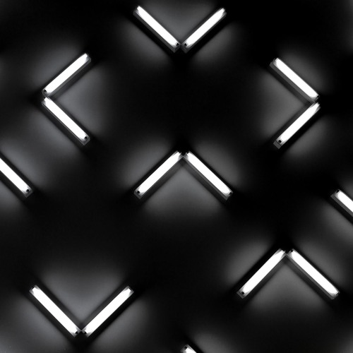 //// III