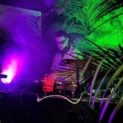 Beach Party at Pura Rave