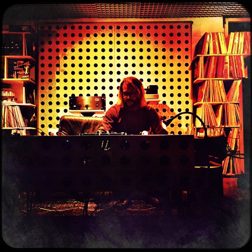 Doc Schlucki - "Bend Down Low" (GuestMix No. 3 / 2022)