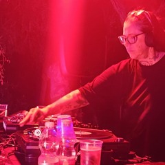 NIGHTCLUBBING hyperdisco remix