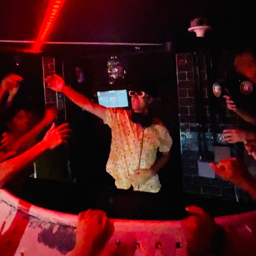 Mikey Stix - Live @ Hotel Chantelle