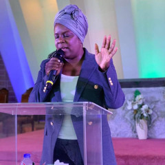 Adbadone Ta Vie : M'abandonem Nan Mewn Renonce Tèt Mwen : Ak Minm Levé (Sr.Shirley)