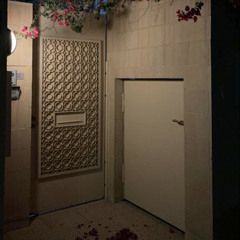 والله أعلم بقلبٍ فيه الأشواق حيه :(