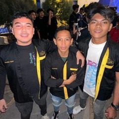 jangan lupa pakai sabuk pengaman