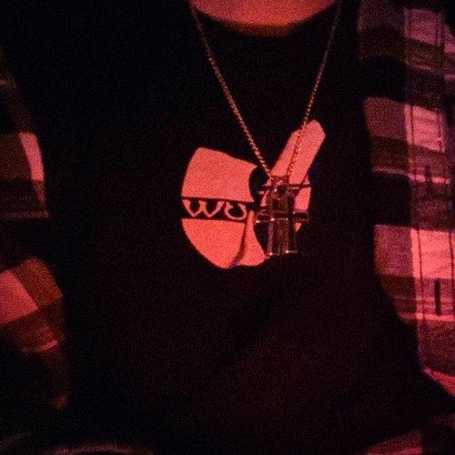 ghost shellz, holez in hiz head (prod. falco)
