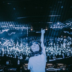 SUBTRONICS-TRACTOR BEAM W/ BODAK YELLOW MASHUP