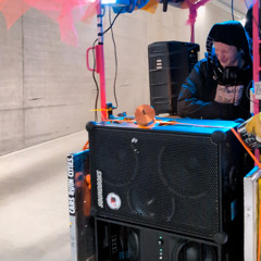 Critical Mass Zürich - Konsum Kamine - Fluidlake