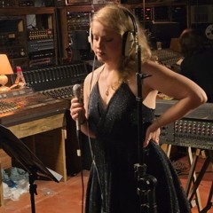 CLOVER, PAL! - JACKIE AND THE KITCHEN