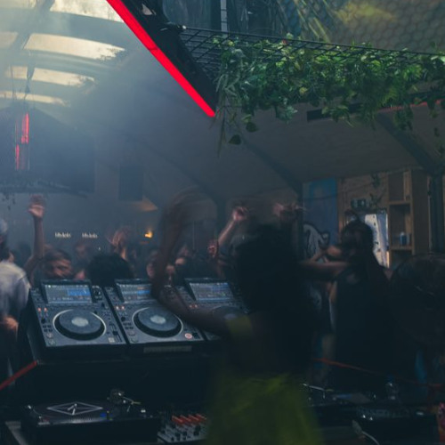 ABS8LUTE | Vault Sessions x Meat Free x Spectrum Waves, Der Hintergarten | 27 JUL 2025