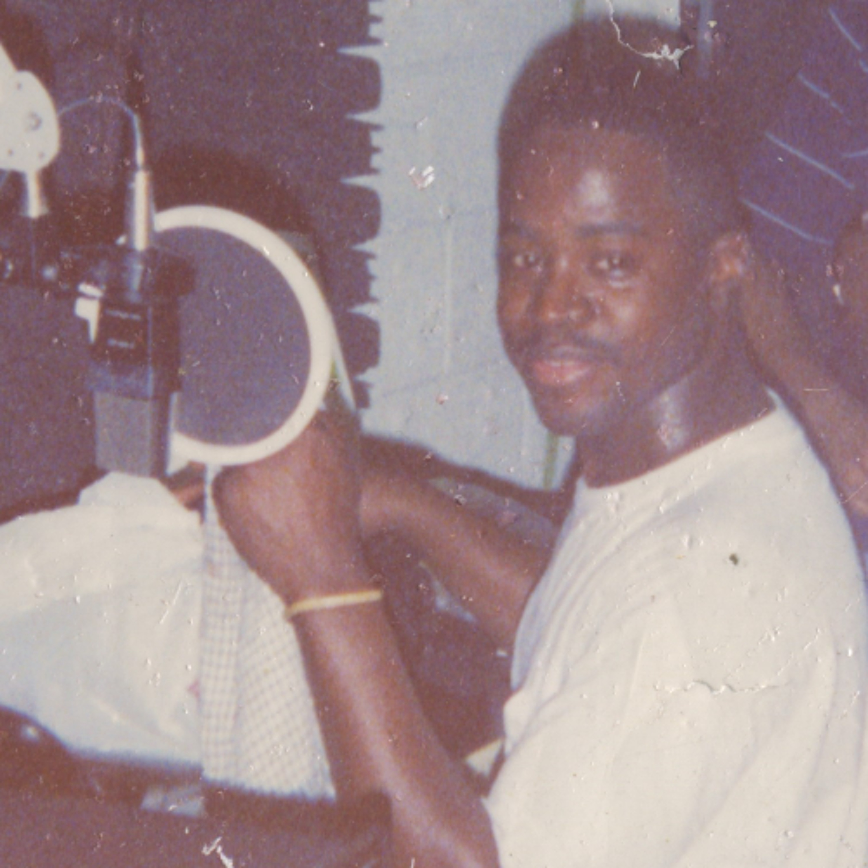 DJ Disciple 'Live' on 91.5 FM WNYE, NYC 12-5-91' (Manny'z Tapez) episode artwork