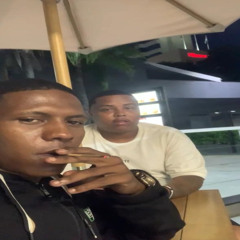Mc Marlon ph Mc Magrinho Mc Theuzyn - Go Viral Funk (Dj Saha Dj Mec mec)