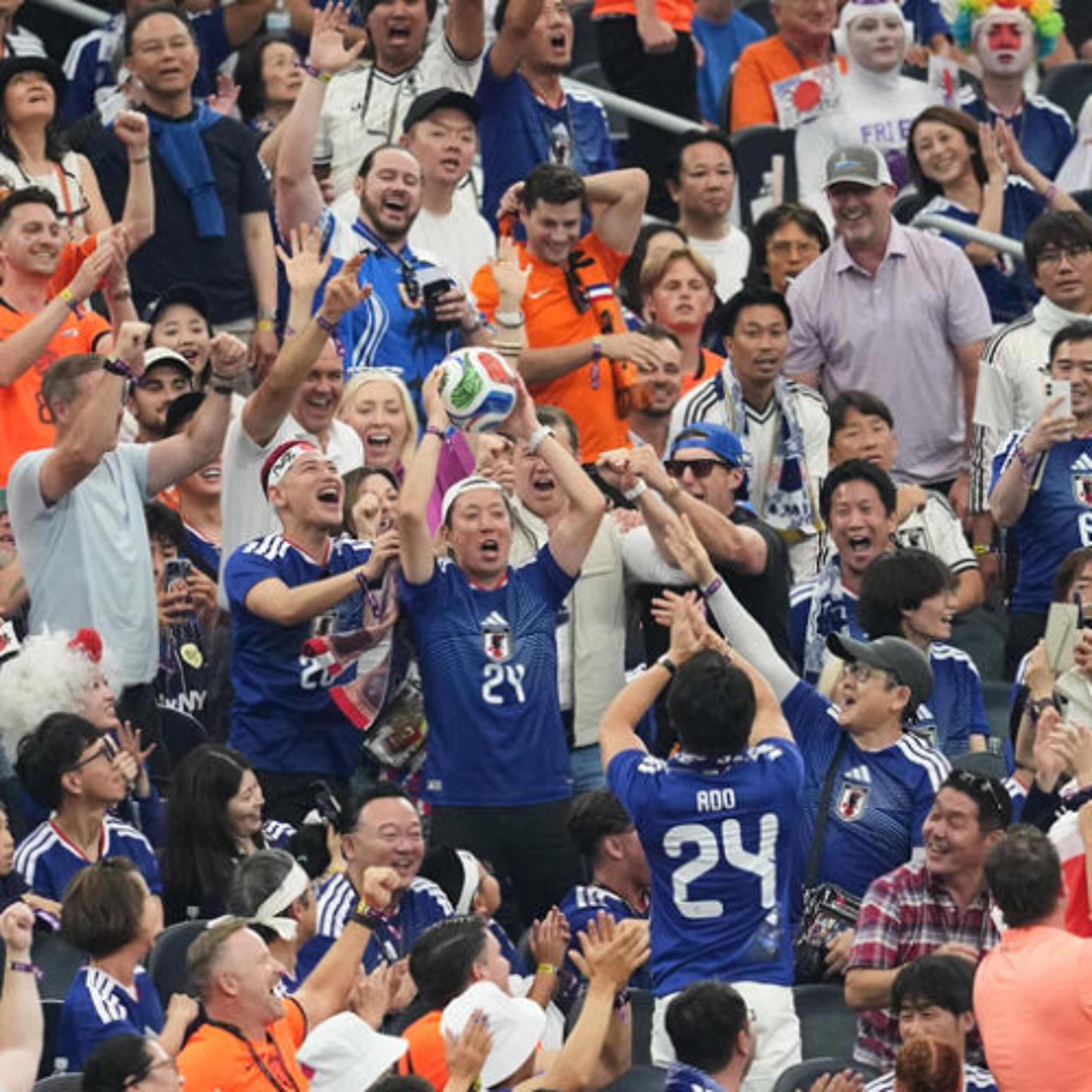 Why do Japanese Fans clean up after their Matches?⚽ episode artwork