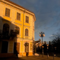 chemtrails over the country club