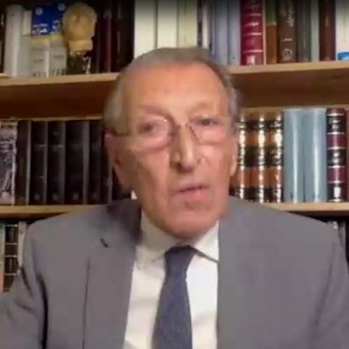 شاخه های این درخت کهن دوشنبه ۲۵ امرداد