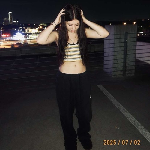 Over you ( cloe ) | made on the Rapchat app (prod. by martinzbeats)