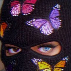 Carioww - who even are u? (prod. YoungNikos)