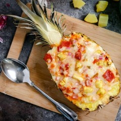 Pizza on pineapples