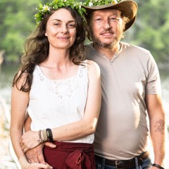 Contra Dancing with dance visionaries Ed and Tami Howe