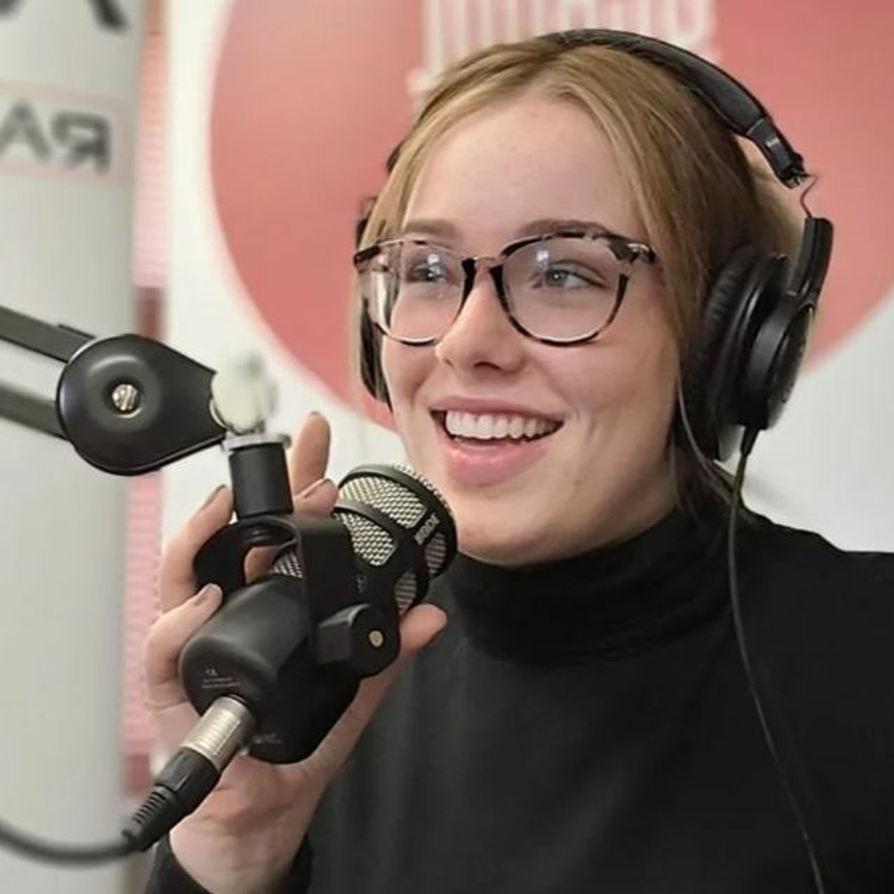 Arch D Radio