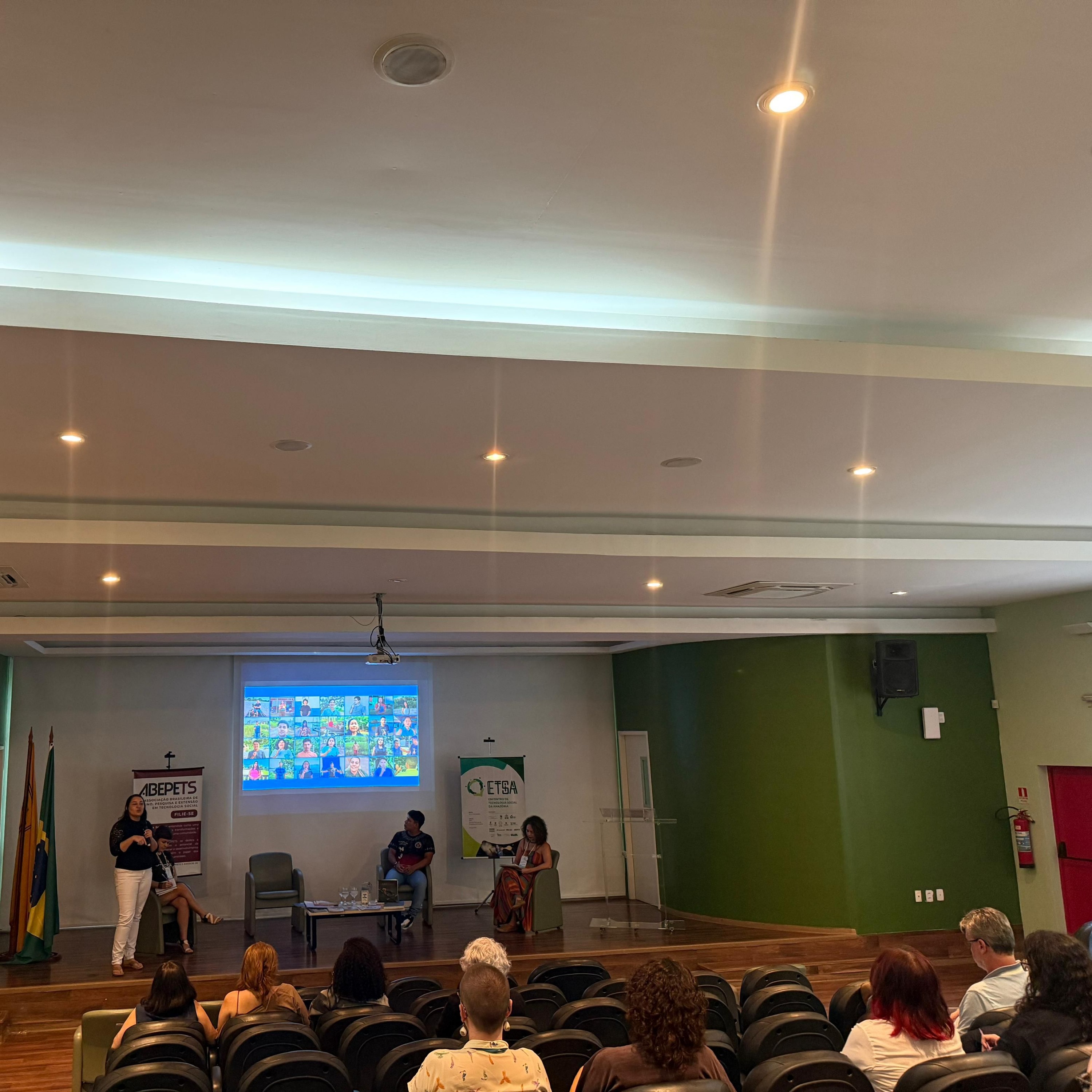 Seminário Tecnologias Sociais no INPA destaca comunicação popular no Baixo Amazonas