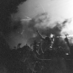 Bass Kicks [Buy=Free Download]