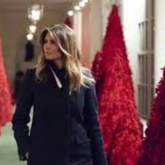 Melania sings "O Christmas Tree" (Parody)