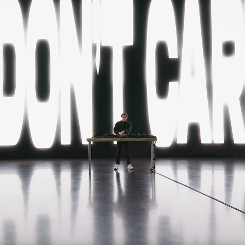 CRUNKZ - LED CAVE SET 2025